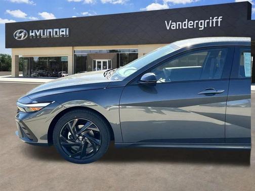 2026 Hyundai ELANTRA Sport