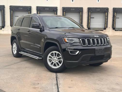2020 Jeep Grand Cherokee Laredo