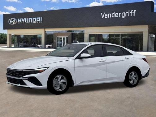 2026 Hyundai ELANTRA SE