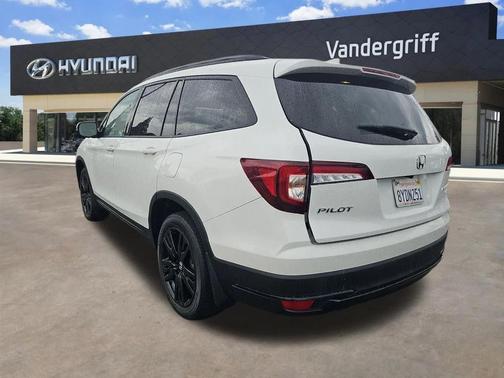 2022 Honda Pilot Black Edition