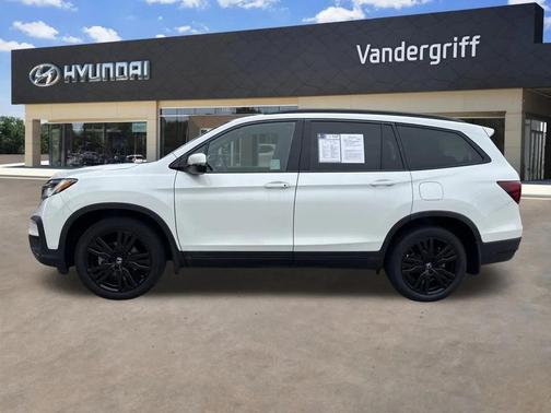 2022 Honda Pilot AWD Black Edition