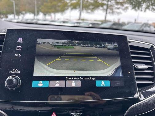 2022 Honda Pilot AWD Black Edition