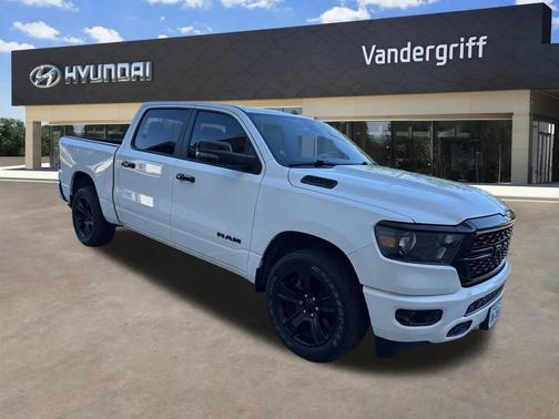 2023 RAM 1500 Big Horn/Lone Star