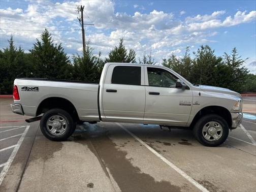 2018 RAM 2500 Tradesman Crew Cab 4x4 6'4' Box
