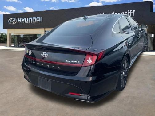 2023 Hyundai SONATA Limited