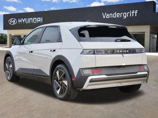 2026 Hyundai IONIQ 5 SEL