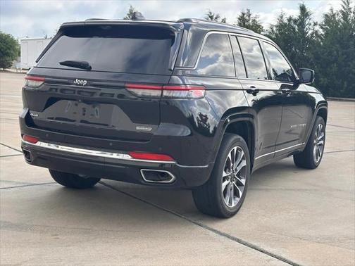 2023 Jeep Grand Cherokee Overland