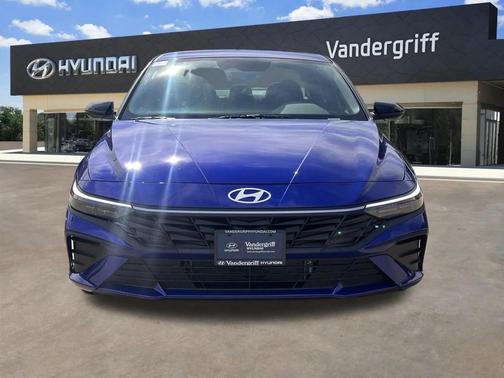 2025 Hyundai ELANTRA HEV SEL Sport