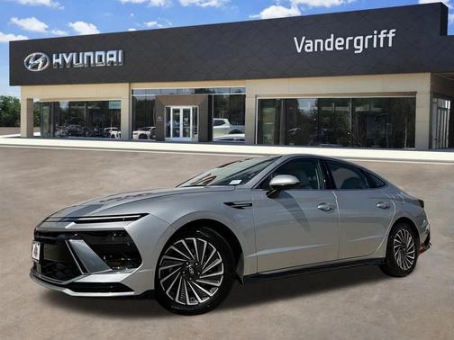 2024 Hyundai SONATA Hybrid SE