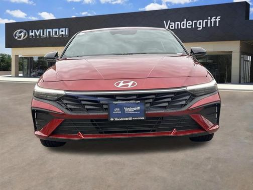 2025 Hyundai ELANTRA Sport