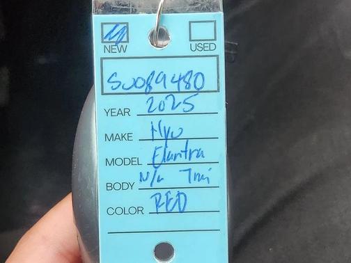 2025 Hyundai ELANTRA Sport