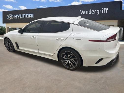 2022 Kia Stinger GT-Line