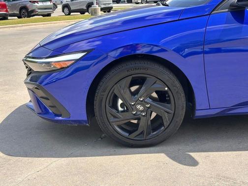 2026 Hyundai ELANTRA Sport