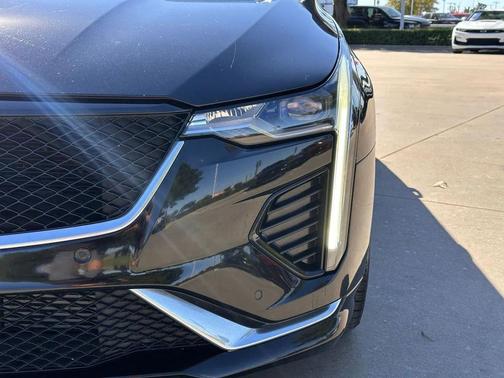 2023 Cadillac CT4 Sport