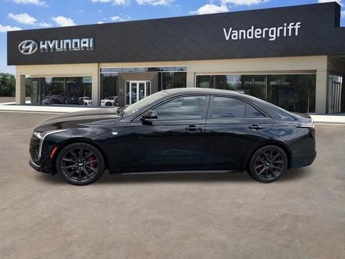 2023 Cadillac CT4 Sport