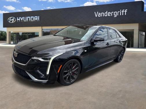 2023 Cadillac CT4 Sport