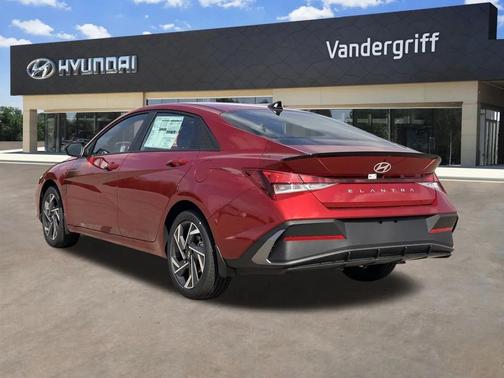 2025 Hyundai ELANTRA Sport