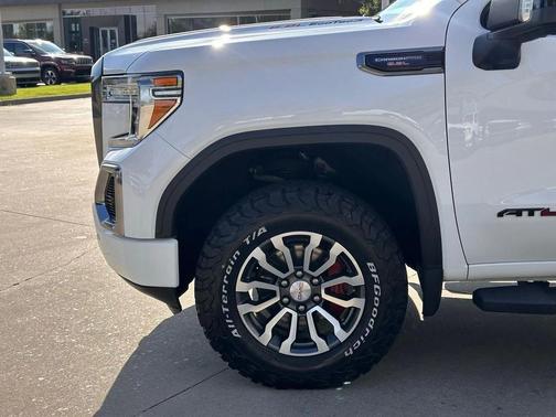 2020 GMC Sierra 1500 AT4