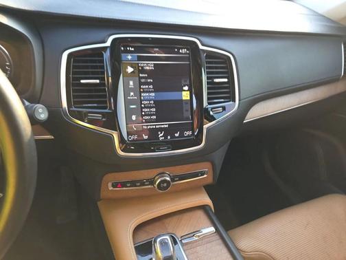 2016 Volvo XC90 Hybrid T8 Inscription