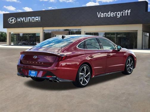 2023 Hyundai SONATA SEL Plus