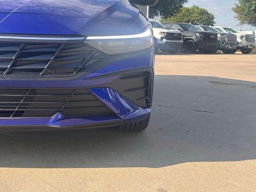 2025 Hyundai ELANTRA Sport