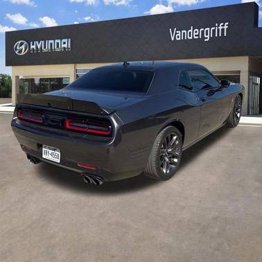 2022 Dodge Challenger R/T Scat Pack