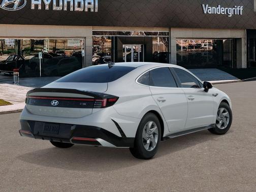 2025 Hyundai SONATA SE