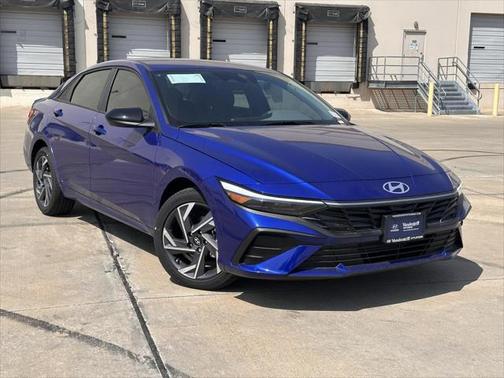 2025 Hyundai ELANTRA Sport