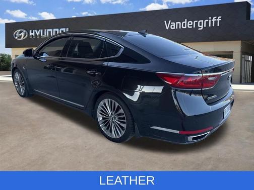 2017 Kia Cadenza Limited