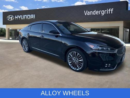 2017 Kia Cadenza Limited