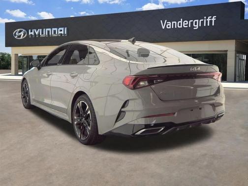 2022 Kia K5 GT-Line