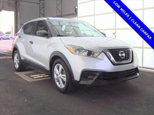 2020 Nissan Kicks S