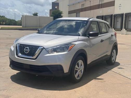 2020 Nissan Kicks S
