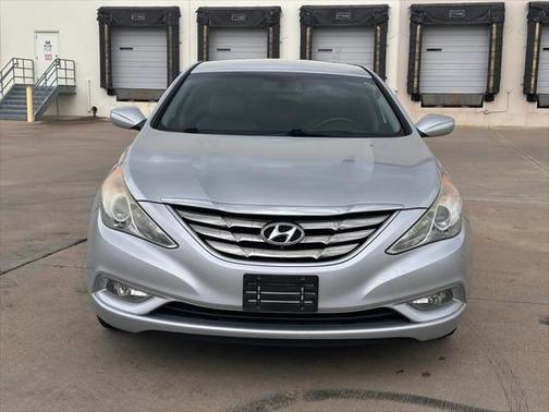 2013 Hyundai SONATA SE