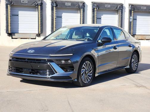 2026 Hyundai SONATA Hybrid Limited