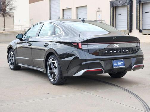 2026 Hyundai SONATA SEL