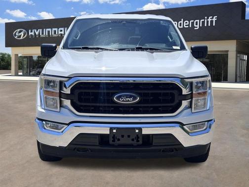 Oxford White 2021 Ford F-150 XLT