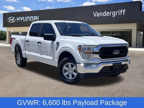 Oxford White 2021 Ford F-150 XLT