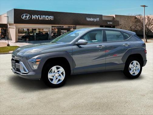 2025 Hyundai KONA SE