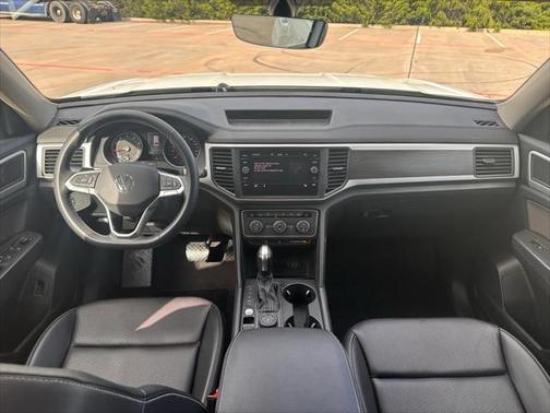 2021 Volkswagen Atlas 3.6L SE w/Technology