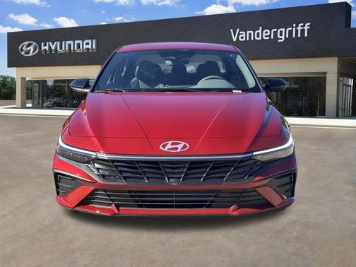 2025 Hyundai ELANTRA Sport