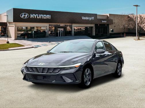 2026 Hyundai ELANTRA Sport