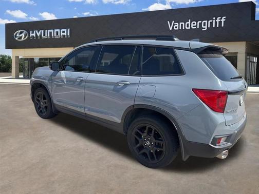 2023 Honda Passport AWD Elite