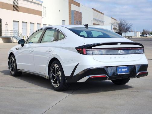 2026 Hyundai SONATA SEL