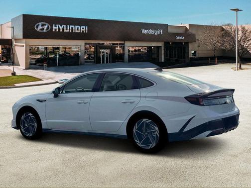 2026 Hyundai SONATA SEL