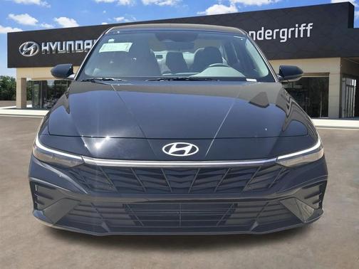 2025 Hyundai ELANTRA Sport