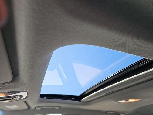 2024 Hyundai ELANTRA HEV Limited