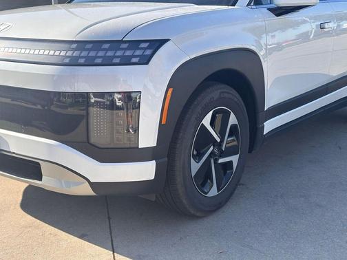 2026 Hyundai IONIQ 9 S