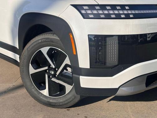 2026 Hyundai IONIQ 9 S