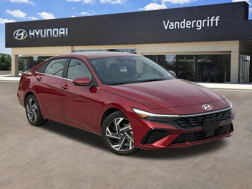 2025 Hyundai ELANTRA SEL